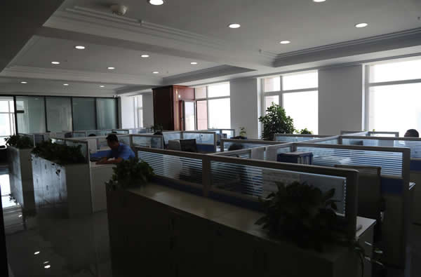 公共办公区域.jpg